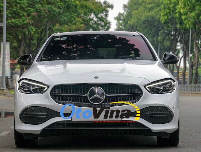 Có nên mua xe Mercedes C200 2022 cũ không?