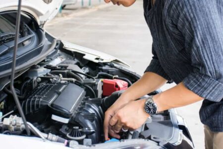 Cách Xem Xe Oto Cũ Đã Ngập Nước Hay Chưa: Kinh Nghiệm Từ Chuyên Gia OtoVina.vn