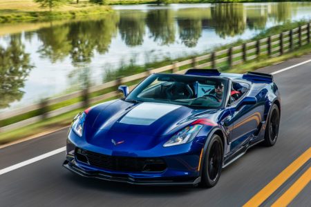 cách chụp xe ô tô đúng góc trước khi đăng tin bán xe